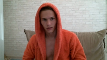 Milkshake_On_Body  20-07-2021 video spray